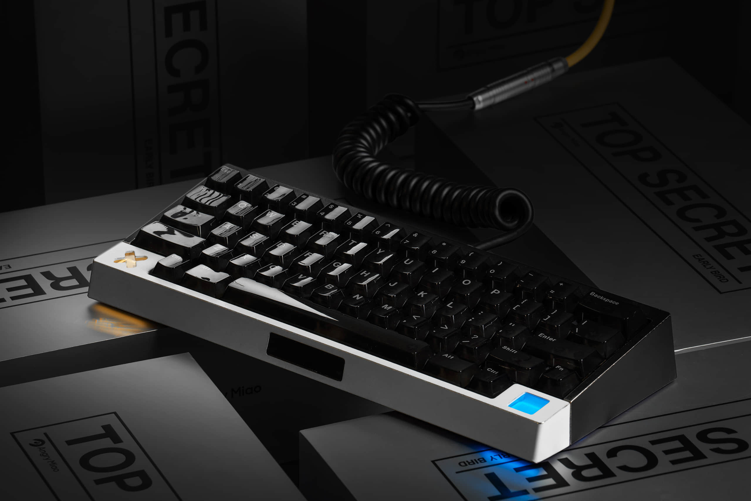 Angry Miao Launches AM Compact Touch Keyboard